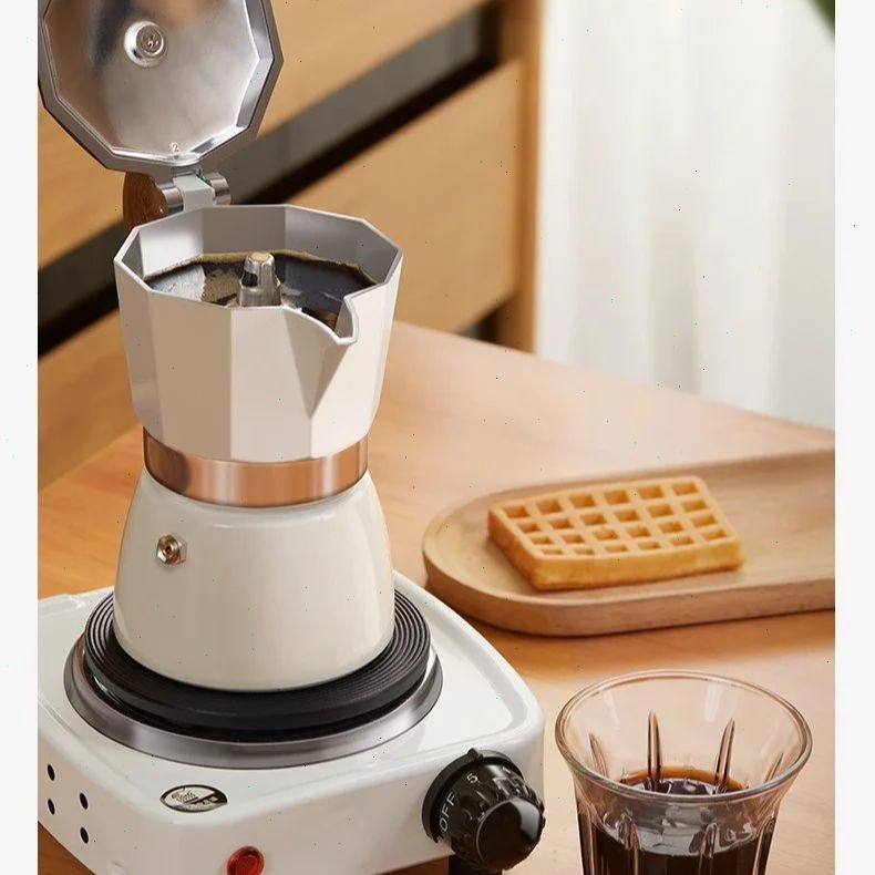 Caffettiera Moka a fondo tondo - Coffee Equipment For Sale recensione e prezzo